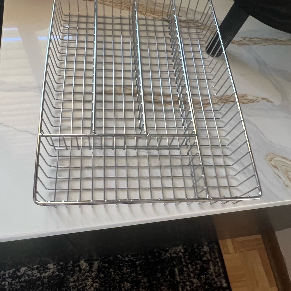 Silver Metal Silverware holder with the